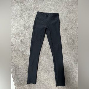 Outdoor voices grey leggings